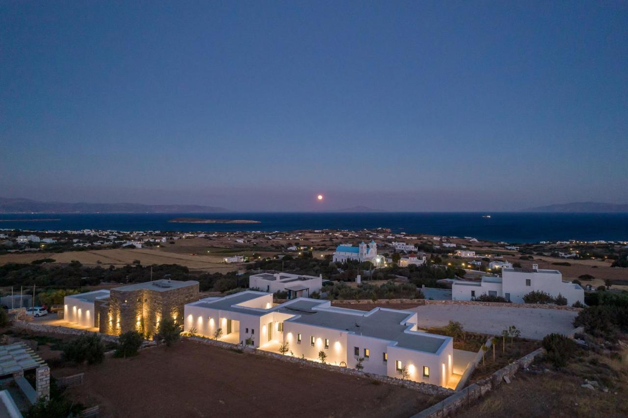 Villa Complex White And Rocks Páros 外观 照片