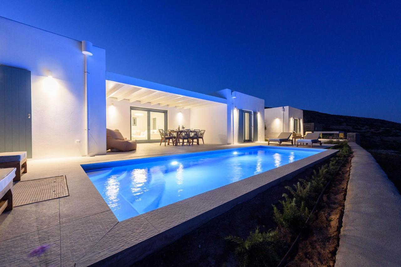 Villa Complex White And Rocks Páros 外观 照片