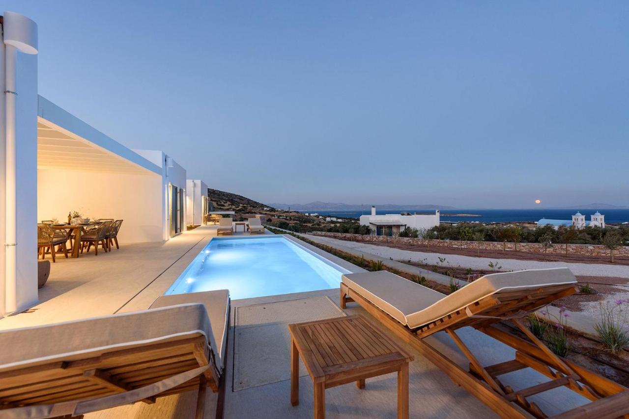 Villa Complex White And Rocks Páros 外观 照片